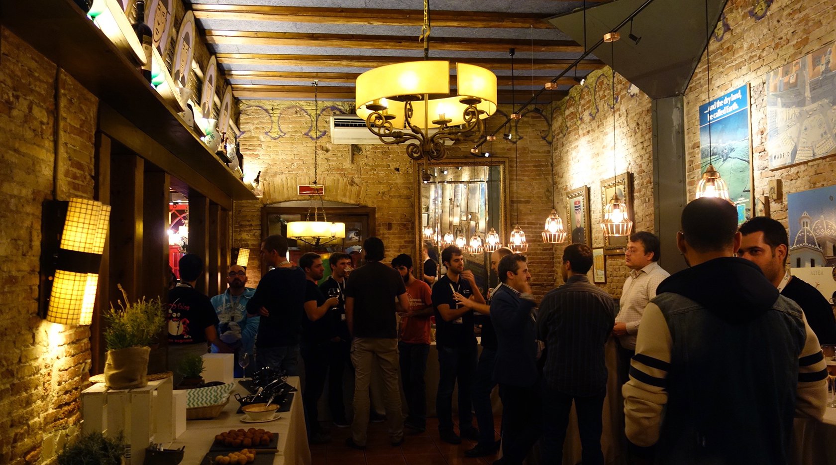 opennebulaconf_tapas_night_ungleich.jpg